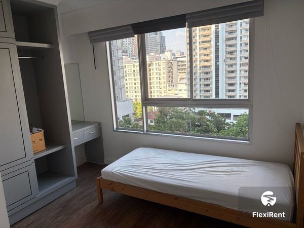 Condo One X Sukhumvit 26 Image 2