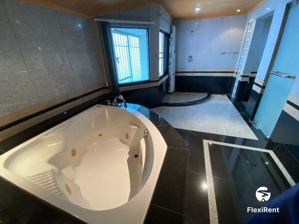 บ้านกลางเมือง พระราม 9 ซอย 43 (Baan Klang Muang Rama 9 Soi 43) รูปที่ 2