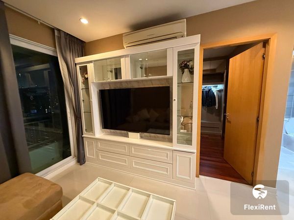 เซอร์เคิล คอนโดมิเนียม (Circle Condominium) รูปที่ 2