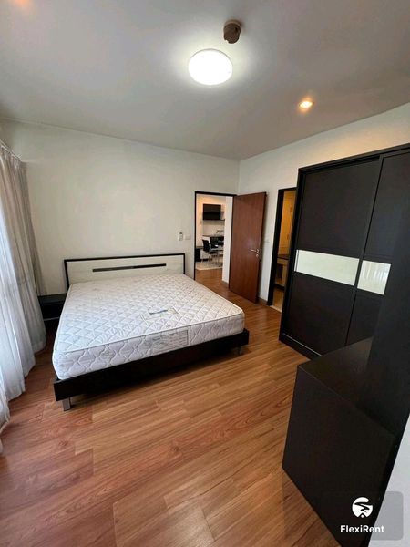 The Wellington Condominium Image 4