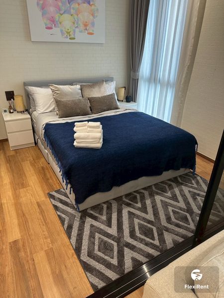 เดอะ ไทเทิ้ล ฮาโล 1 (The Title Halo 1) รูปที่ 1