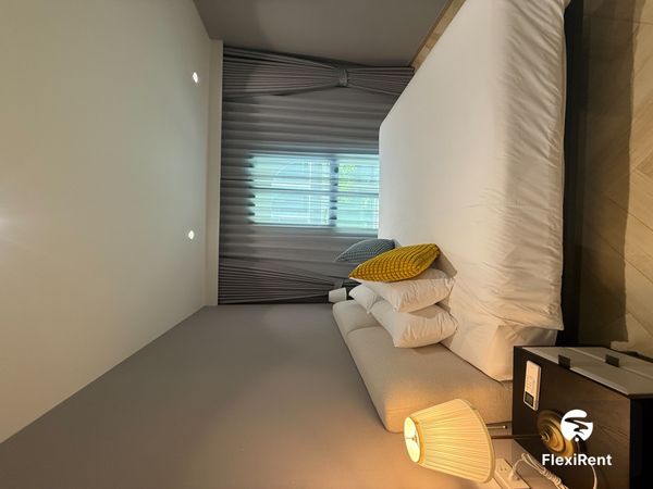 เดอะ ไทเทิล เลเจนดารี บางเทา (The Title Legendary Bang-Tao) รูปที่ 2