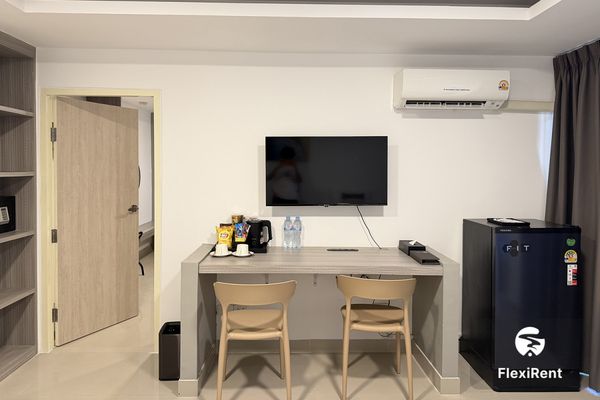 UTD8 Hotel & Residence Image 3